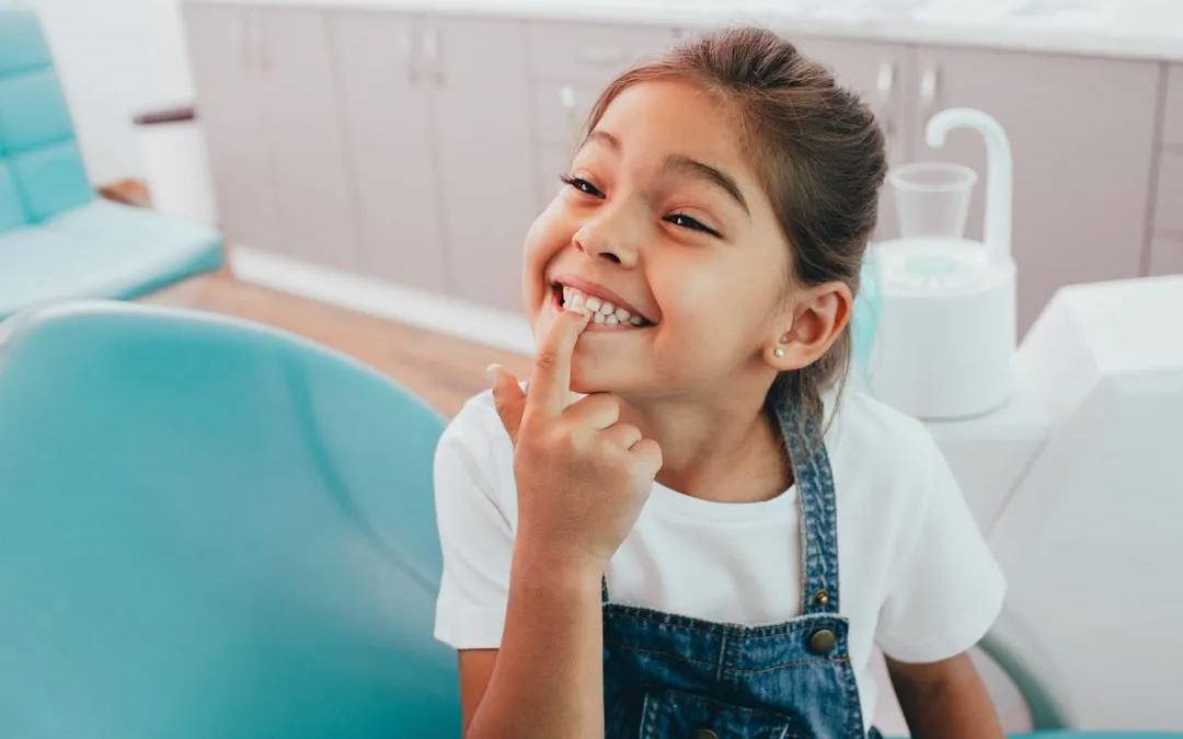 Denti a coniglietto nei bambini, quando intervenire?